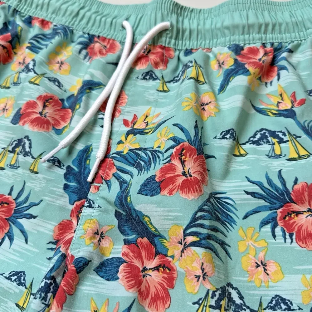 Hawaiian Board Shorts Blue Red Floral Men’s MEDIUM Valor Collective